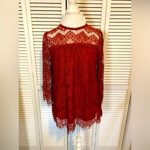 Blu Pepper Lace Blouse